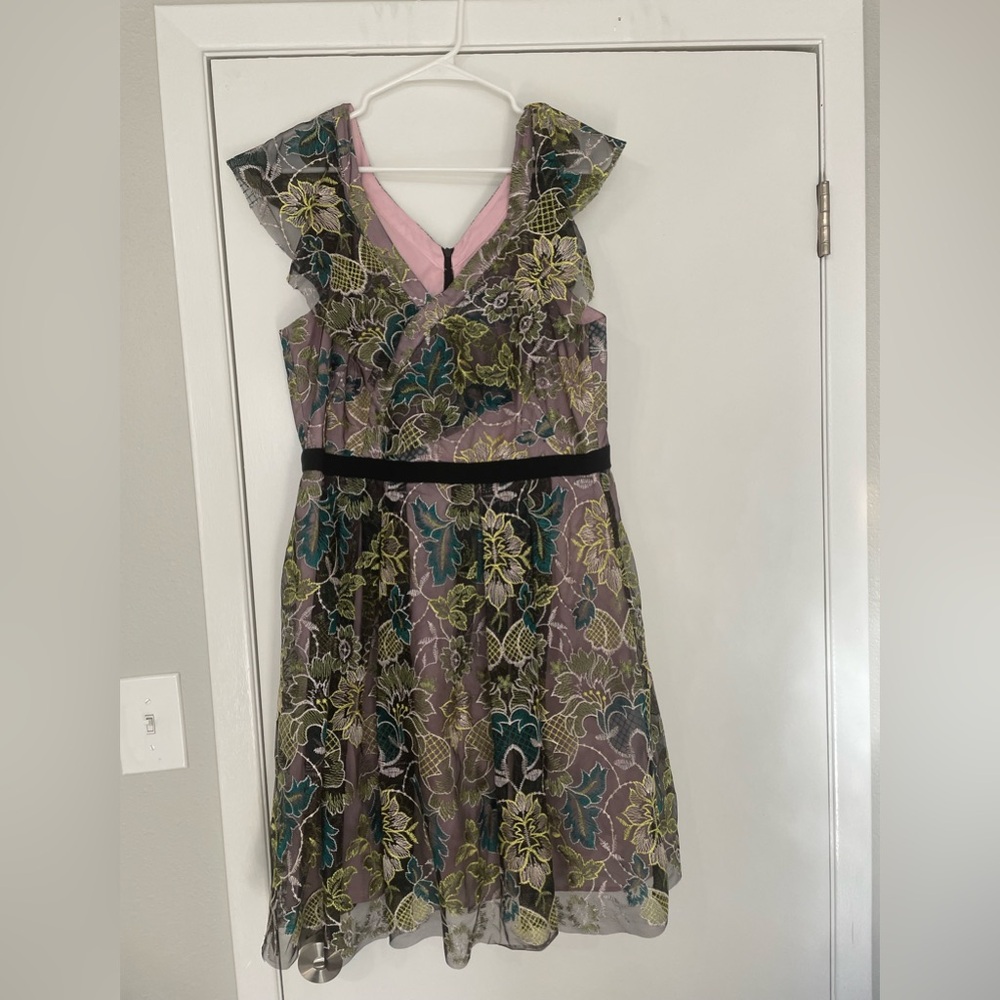 Donna Morgan Cream and Green A-Line Midi Dress